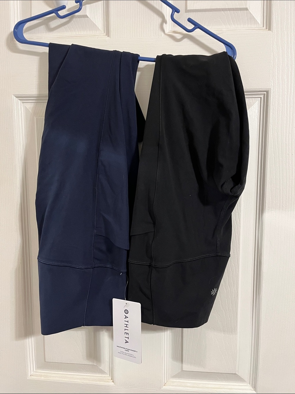 Athleta Navy and Black Women's Active Crop Leggings Set